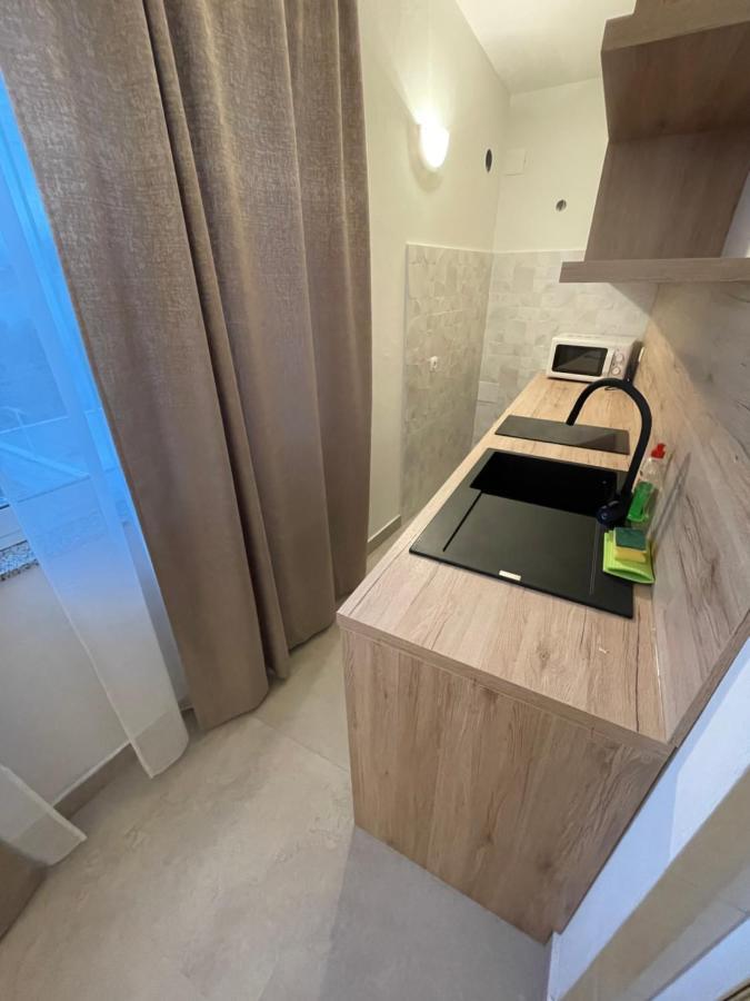 Diana Rooms And Apartments Starigrad Paklenica Luaran gambar