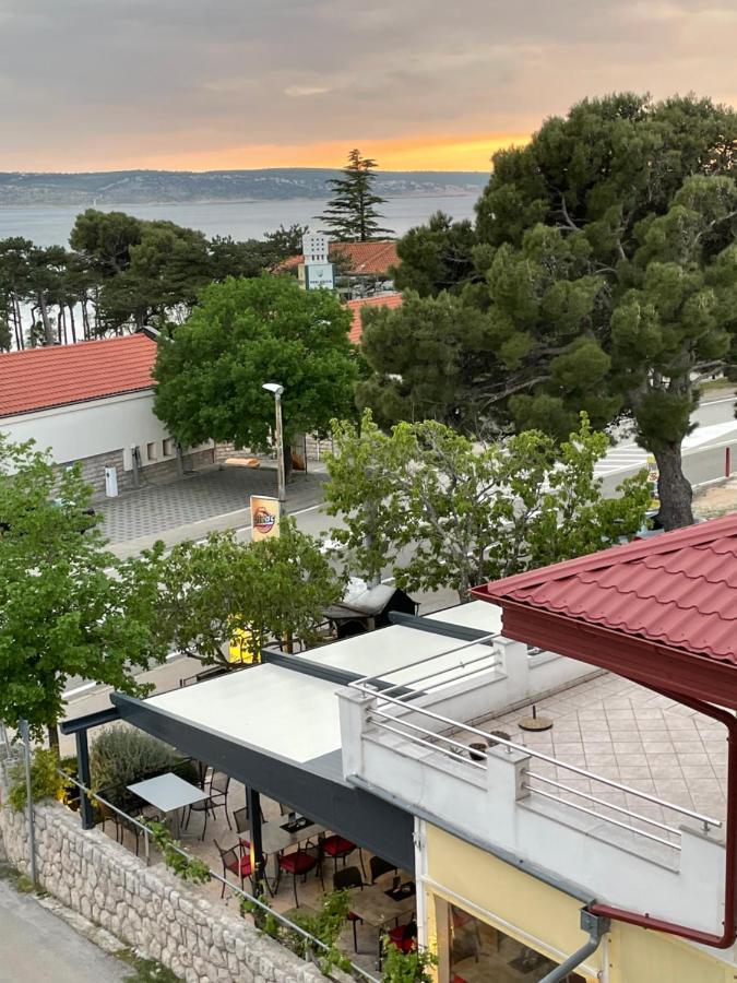 Diana Rooms And Apartments Starigrad Paklenica Luaran gambar