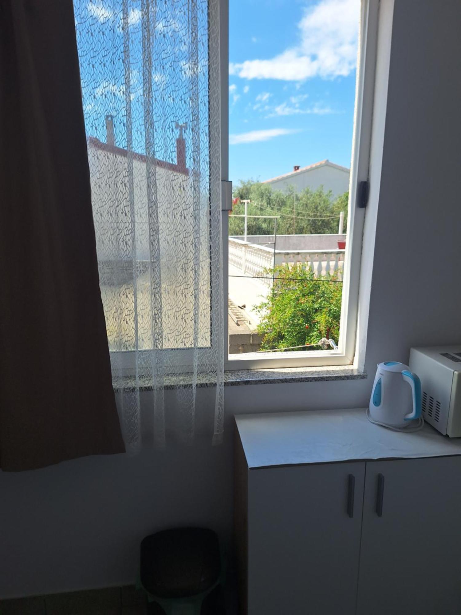 Diana Rooms And Apartments Starigrad Paklenica Luaran gambar
